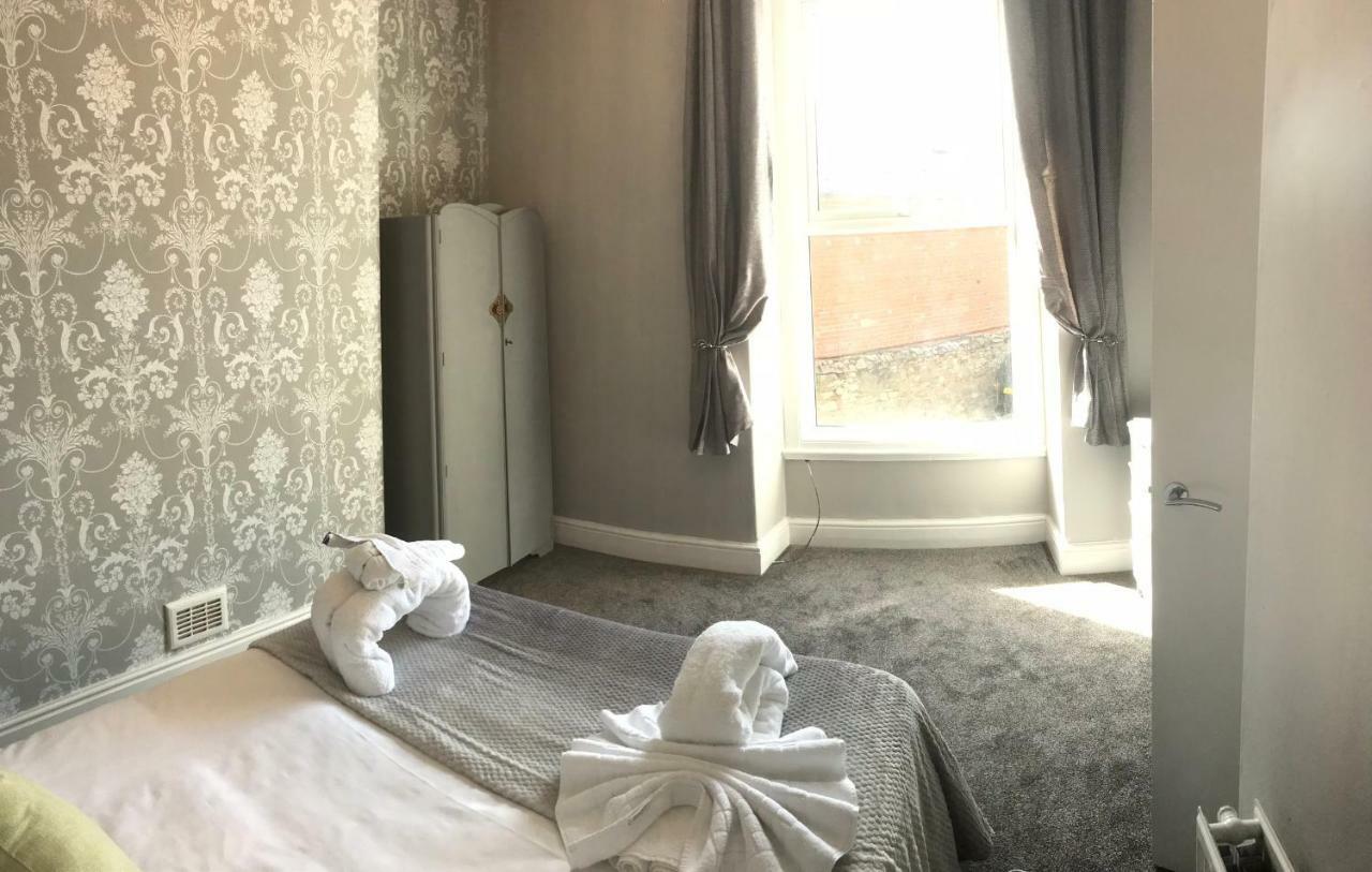 7 Llewelyn Avenue Lejlighed Llandudno Eksteriør billede